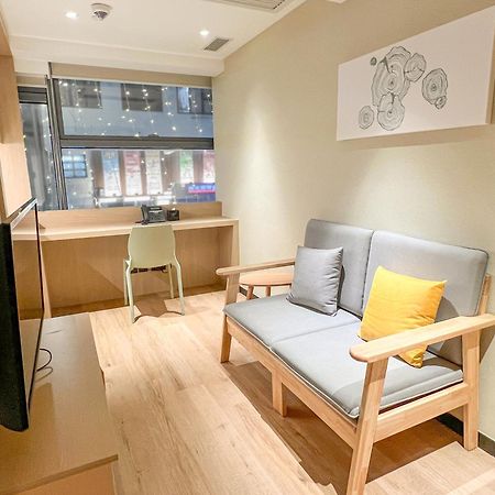 Urbanwood Ap Lei Chau Hotel Hong Kong Bagian luar foto