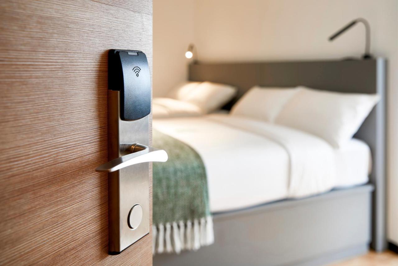 Urbanwood Ap Lei Chau Hotel Hong Kong Bagian luar foto